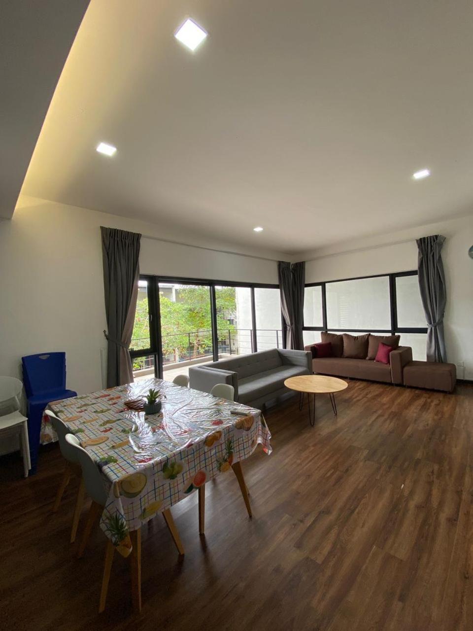 Villa Rts - Roxy Townhouse Sematan - Private - Upper Unit Extérieur photo